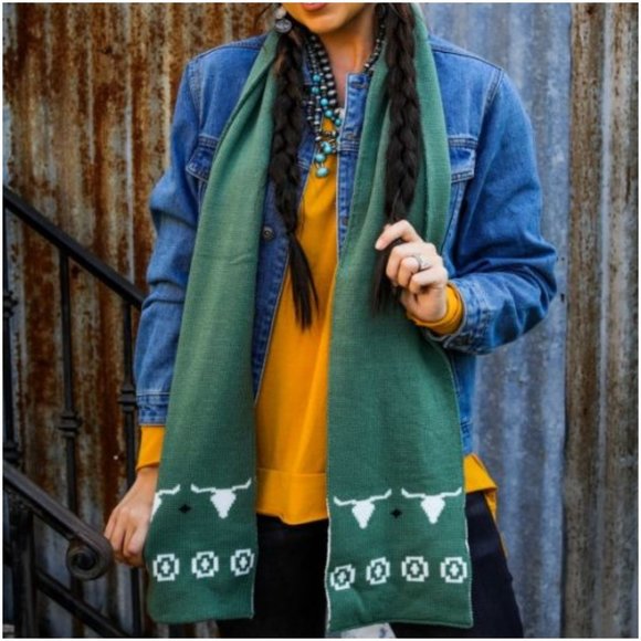 Aztec Steer Head Scarf - Picture 1 of 1